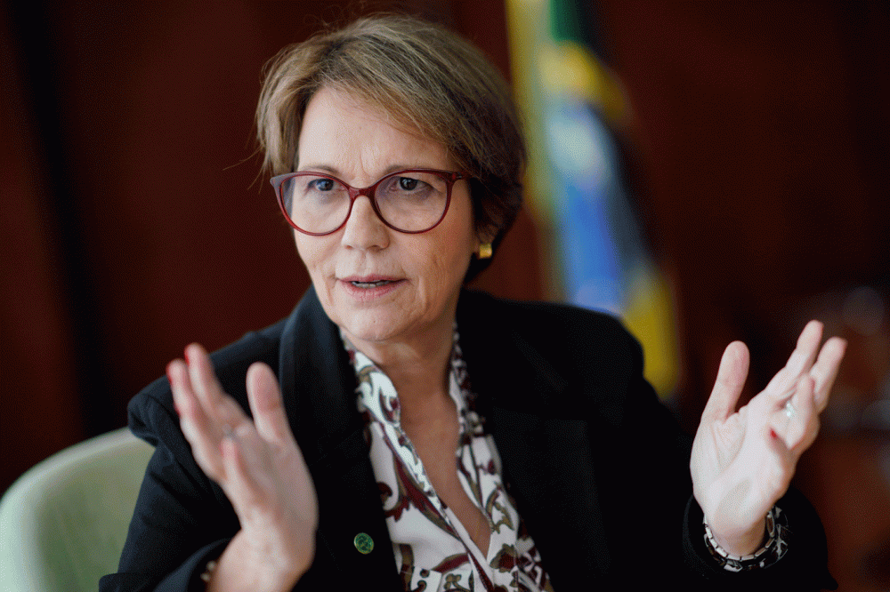 Leia e ouça - Em entrevista ao Conexão, ministra da Agricultura disse que luta agora é para reduzir juros do Plano Safra